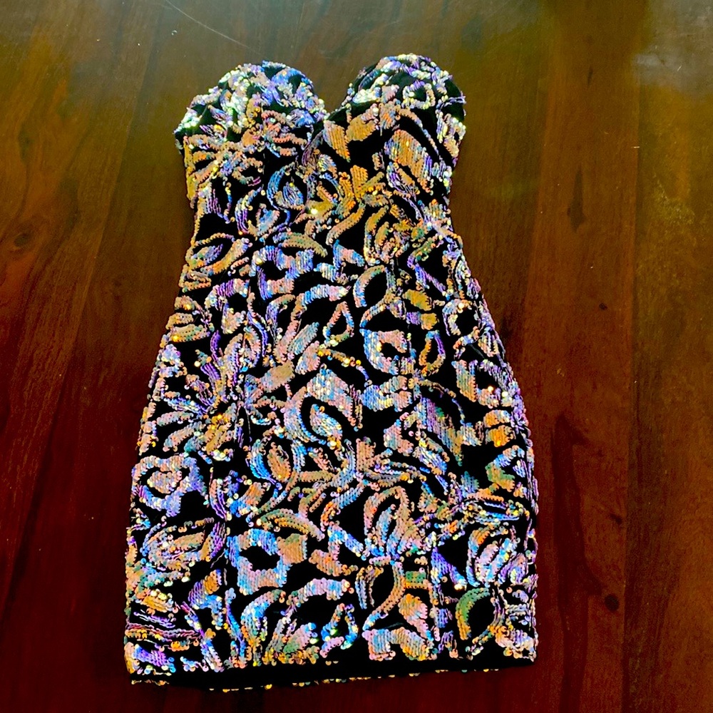 Kaylee Collection sequin Bodycon Mini strapless dress